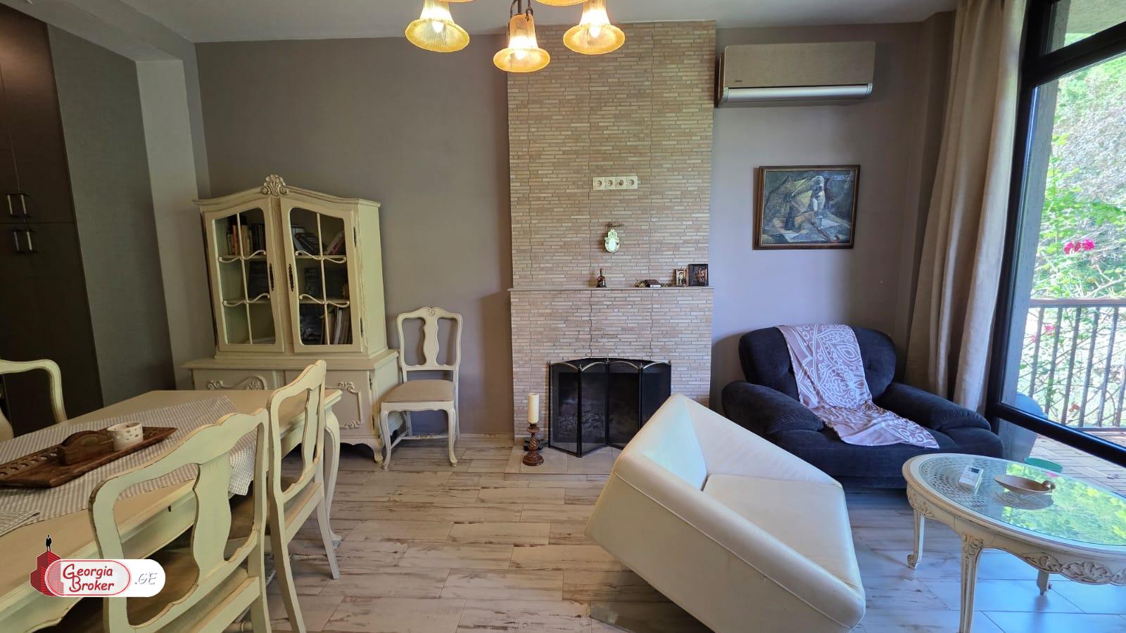 nearly repaired 6-room house for sale